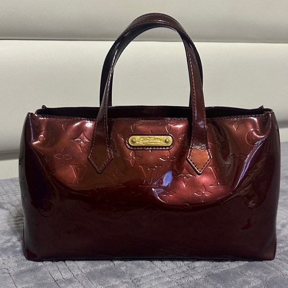 Louis Vuitton Handbags - Louis Vuitton Wilshire Amarante Vernis